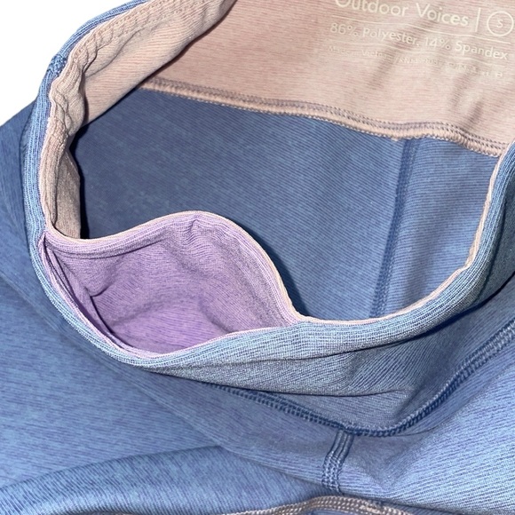 Outdoor Voices 7/8 Tri Color Leggings, Size Small, NWOT - Picture 8 of 12